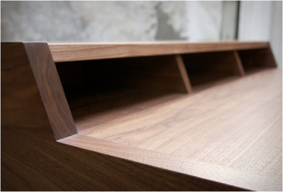 laura-desk-phloem-studio-3.jpg | Image