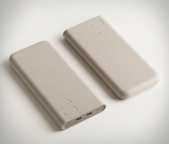 LAYER x Samsung Battery Pack