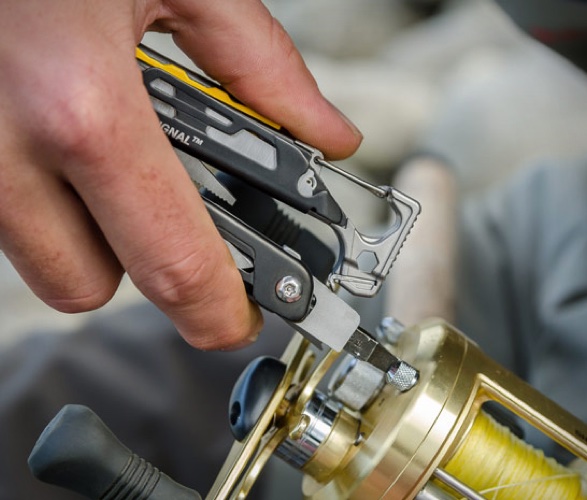 leatherman-signal-multitool-5.jpg | Image
