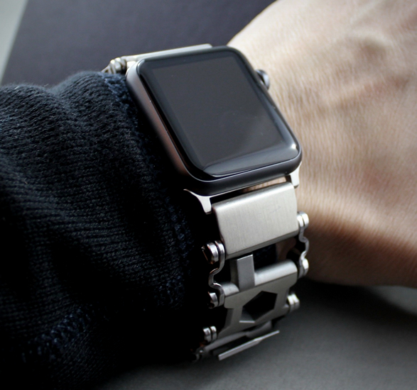 Leatherman apple watch band deals