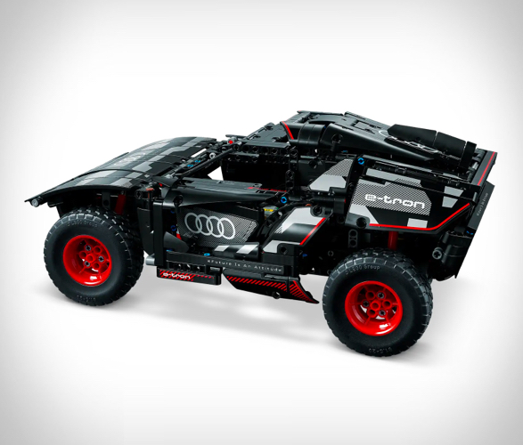 lego-audi-rs-q-e-tron-2.jpeg | Image