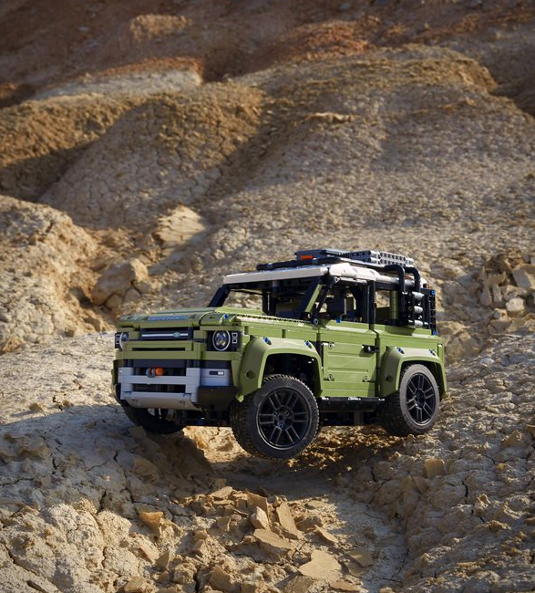 lego-technic-land-rover-defender-8.jpg