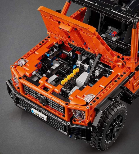 lego-technic-mercedes-g-500-6a.jpg
