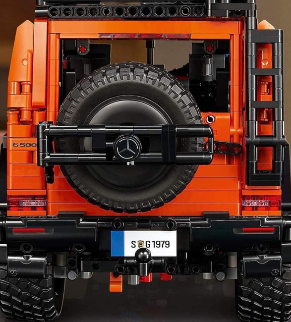 lego-technic-mercedes-g-500-6b.jpg