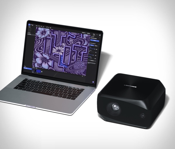 lightform-lf2-ar-projector-2.jpg | Image
