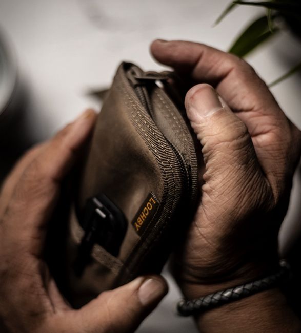 lochby-everyday-carry-essentials-5.jpg | Image