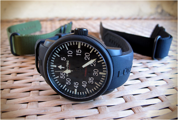 Lum tec Combat B16