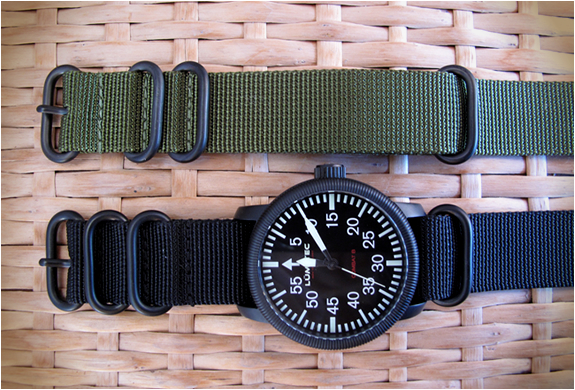 Lum tec Combat B16
