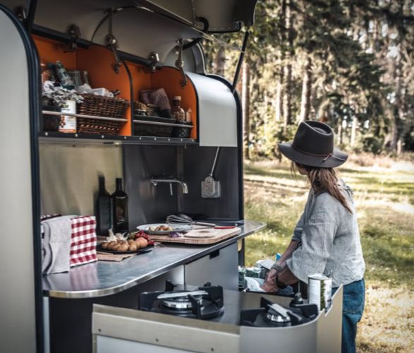 lume-traveler-caravan-7.jpg