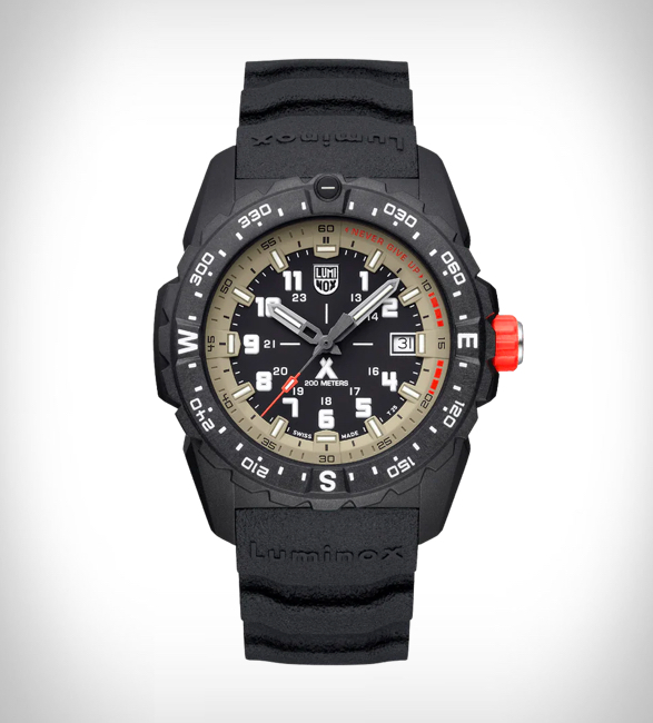 luminox-bear-grylls-mountain-series-2.jpeg | Image