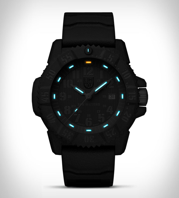 luminox-limited-master-carbon-seal-4.jpg | Image