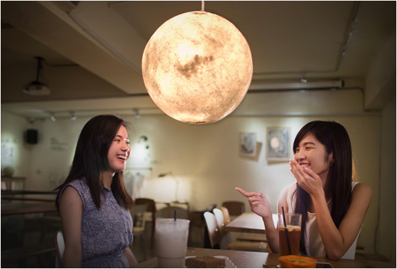 luna-moon-lantern-6.jpg