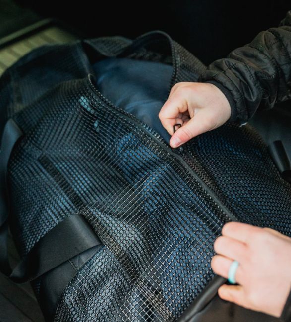 luno-mesh-gear-duffel-6.jpg