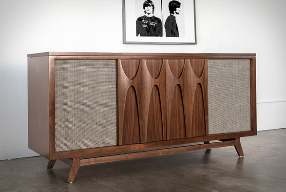 luno-record-whiskey-console-2.jpg | Image