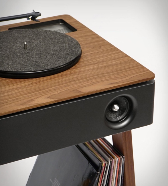 lx-turntable-4.jpg | Image