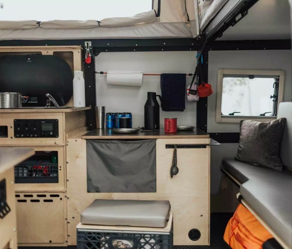 mantis-camper-8.jpg