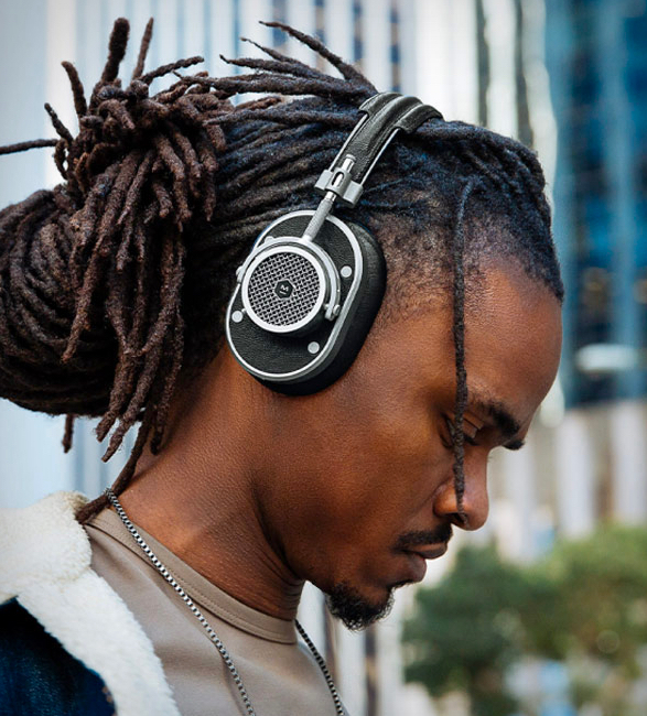master-dynamic-mh40-wireless-headphones-7.jpg