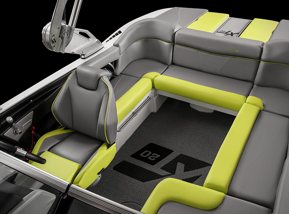 mastercraft-xt20-powerboat-3.jpg | Image