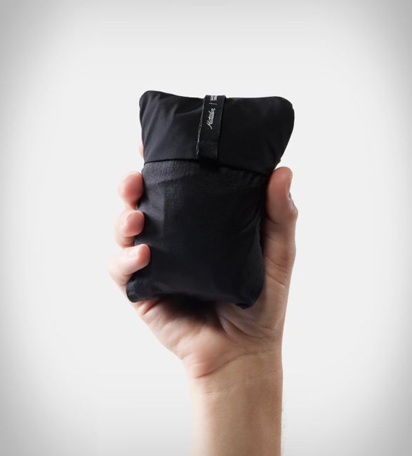 matador-blackout-travel-pillow-3.jpg | Image