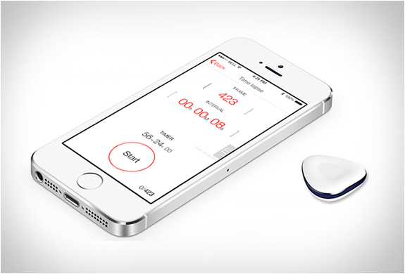 maxstone-camera-remote-2.jpg | Image