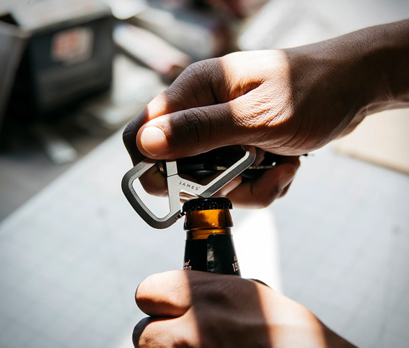 mehlville-edc-carabiner-6.jpg