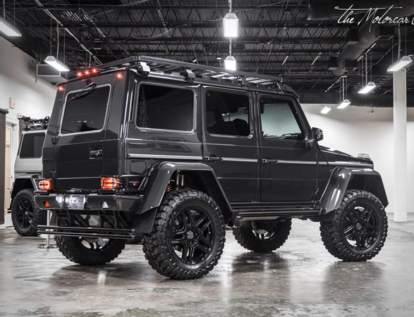 mercedes-benz-g550-brabus-4x4-squared-10.jpg