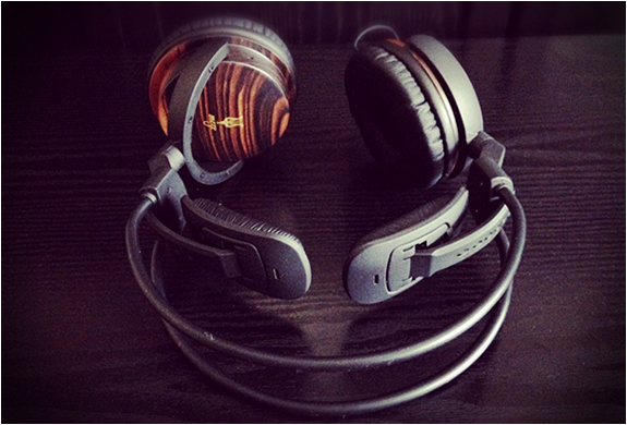 meze-88-classics-headphones-3.jpg | Image