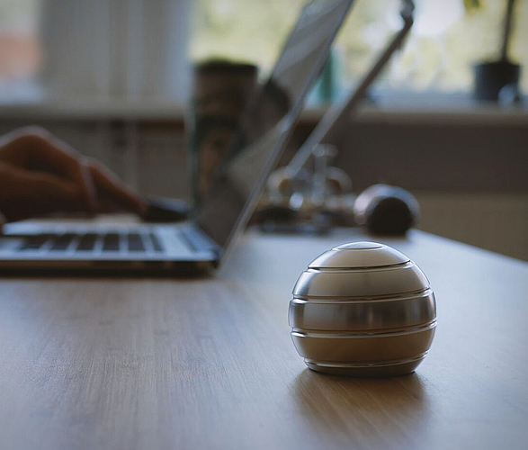mezmoglobe-3.jpg | Image