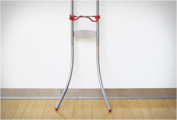 Michelangelo gravity stand hotsell