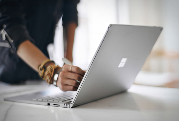 microsoft-surface-book-8.jpg