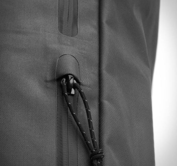 miir-commuter-backpack-6.jpg