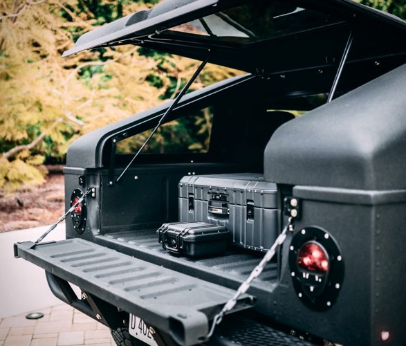 mil-spec-hummer-h1-10.jpg
