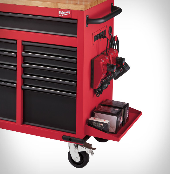 milwaukee-mobile-tool-work-center-8.jpg