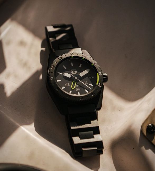 minus-8-diver-gmt-6.jpg | Image