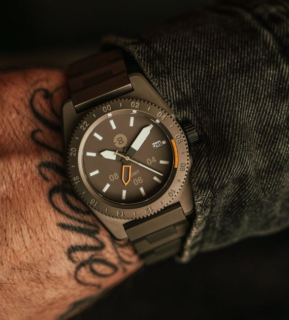 minus-8-diver-gmt-7.jpg | Image