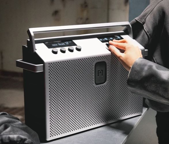 mondo-bluetooth-speaker-3.jpg | Image