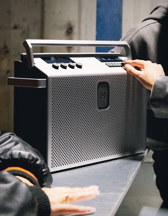 mondo-bluetooth-speaker-5.jpg | Image