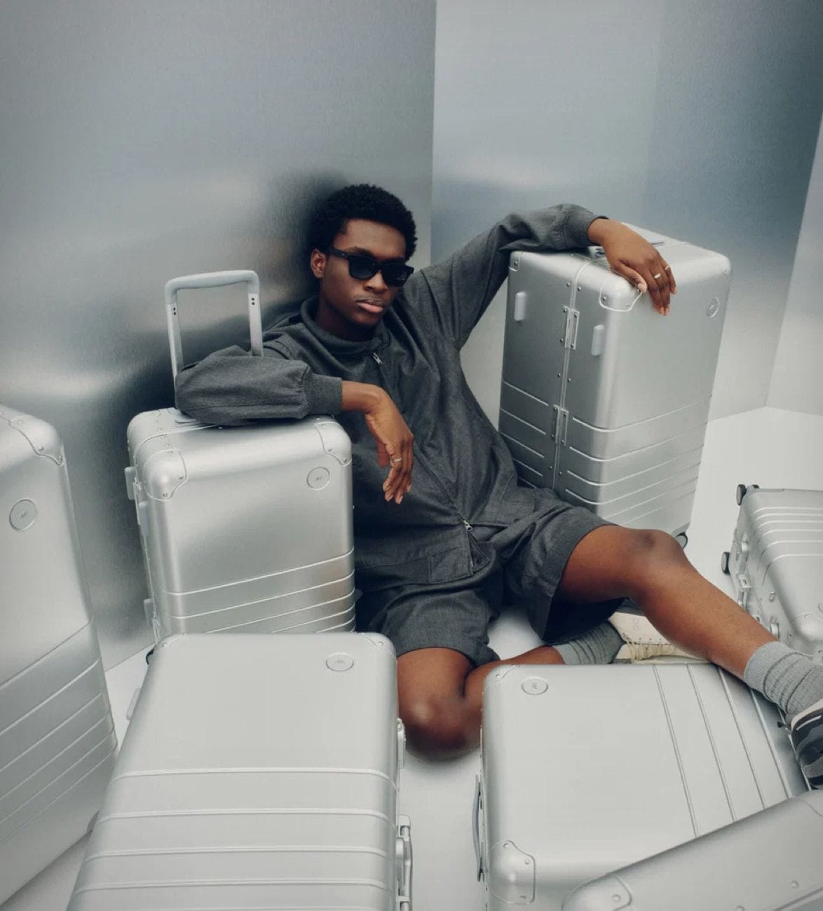 monos-aluminum-carry-on-6.jpg | Image