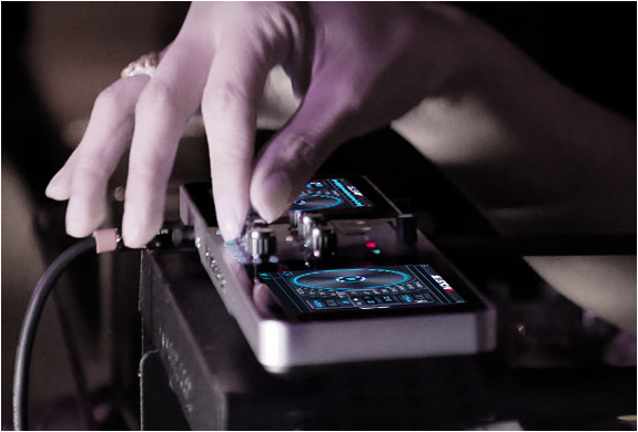 Monster Go-dj Portable Mixer