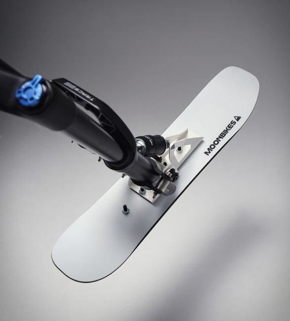 moonbike-electric-snowbike-4.jpg | Image