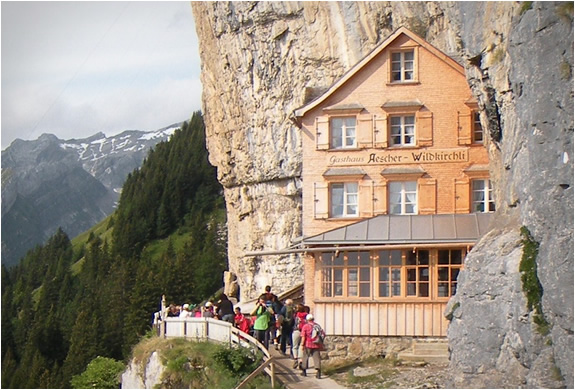 mountain-guest-house-switzerlend-2.jpg | Image