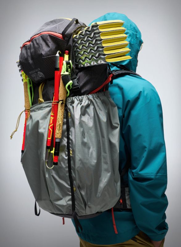 mountain-hardwear-lightweight-trail-packs-1a.jpg | Image