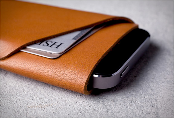 mujjo-iphone-wallets-3.jpg | Image