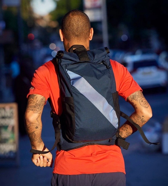mw-tracksmith-commute-pack-4.jpg | Image