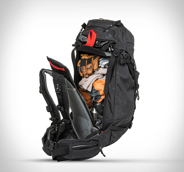mystery-ranch-snow-packs-4.jpg | Image