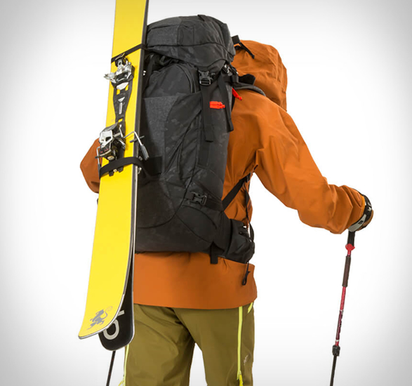 mystery-ranch-snow-packs-9.jpg