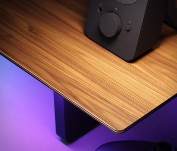 nanoleaf-smart-led-monitor-stand-4.jpg | Image