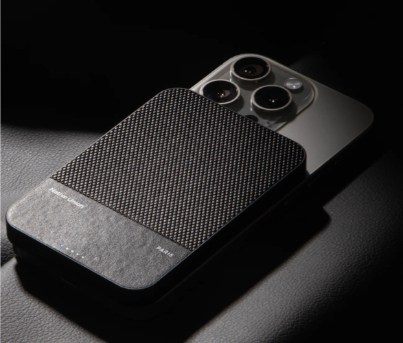 native-union-magnetic-power-bank-5.jpeg | Image