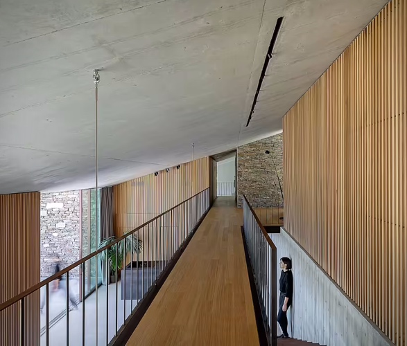 ncaved-house-9.jpg