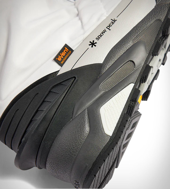new-balance-snow-peak-boots-4.jpg | Image